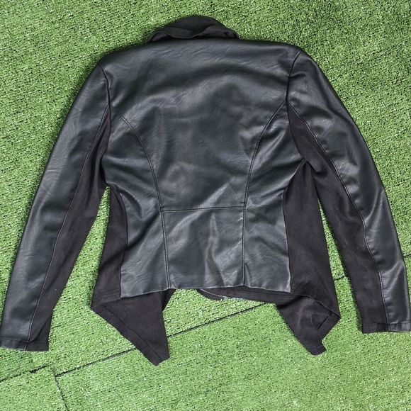 BLANK NYC | DRAPED VEGAN LEATHER COWL NECK MOTO JACKET - Picture 13 of 16